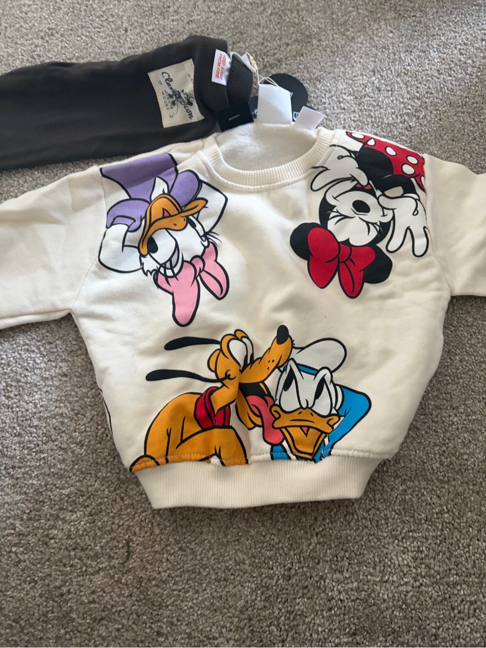 NWT Zara X Disney Set  Cream Sweatshirt Pants w Minnie, Daisy & Donald 9-12 mo